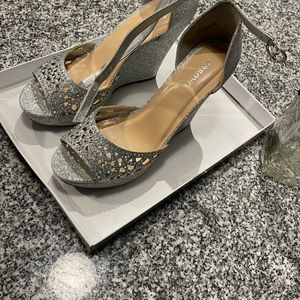 Gorgeous glittery shoes